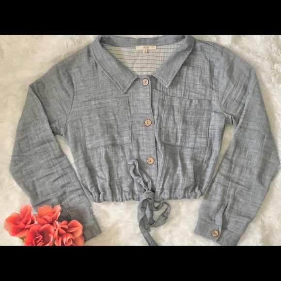 Soft Denim long sleeve Croptop - Picture 2 of 4